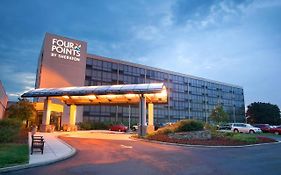 Four Points by Sheraton Philadelphia Northeast